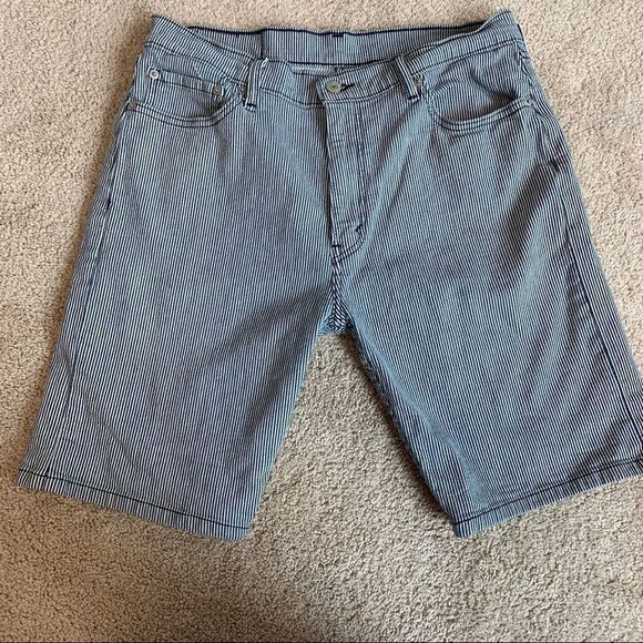 Levi’s 505 navy blue white striped denim shorts Sz 33 - Picture 2 of 9